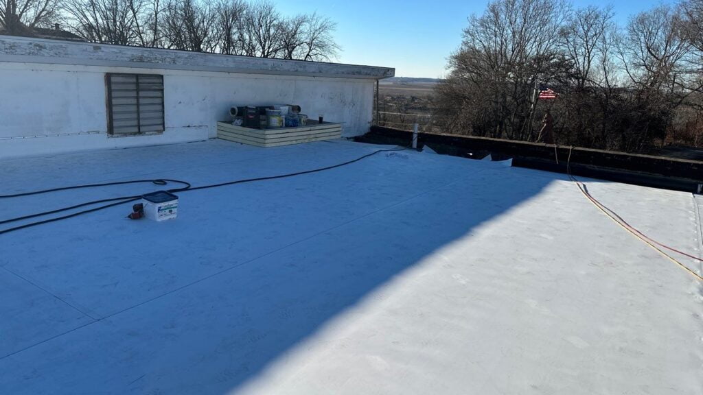 DeeGee After Pic with TPO Roof